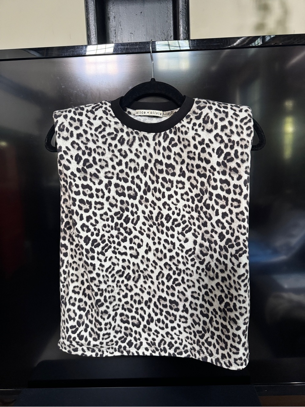 Alice + Olivia Black & White Leopard Print Top